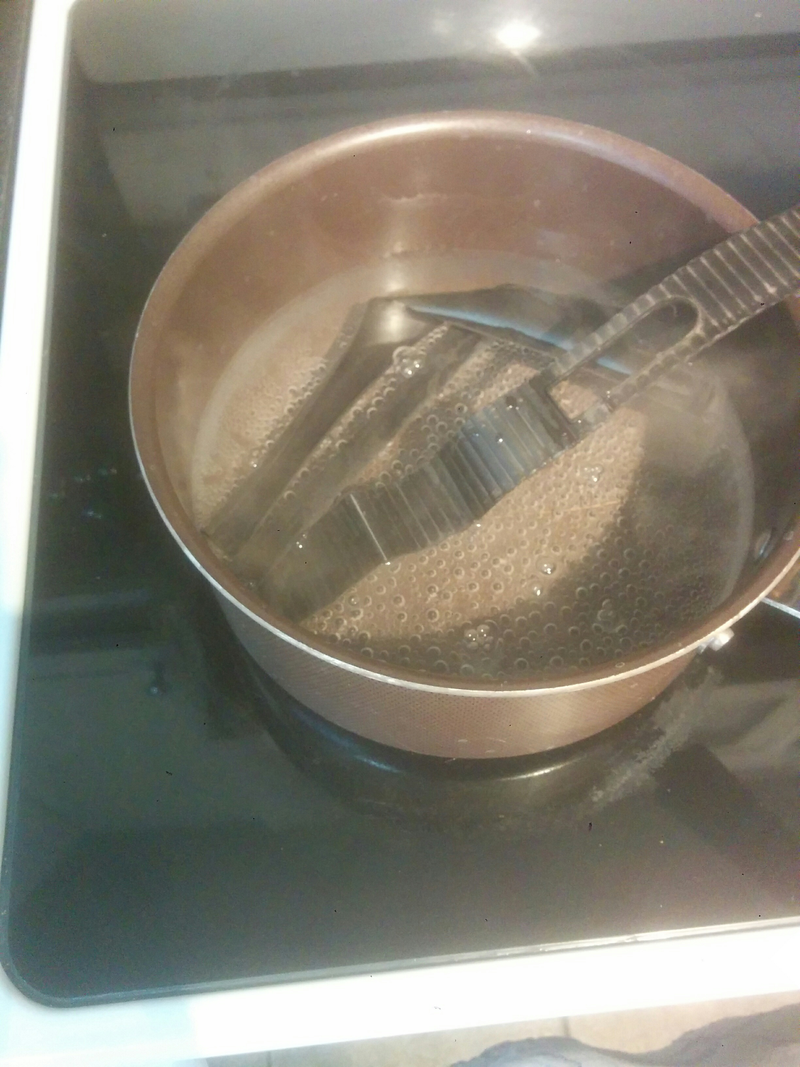 Illustration for article titled I'm boiling part of my new Stingray, AMA